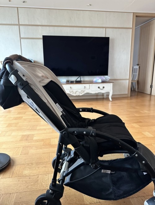 부가부 bee5 유모차